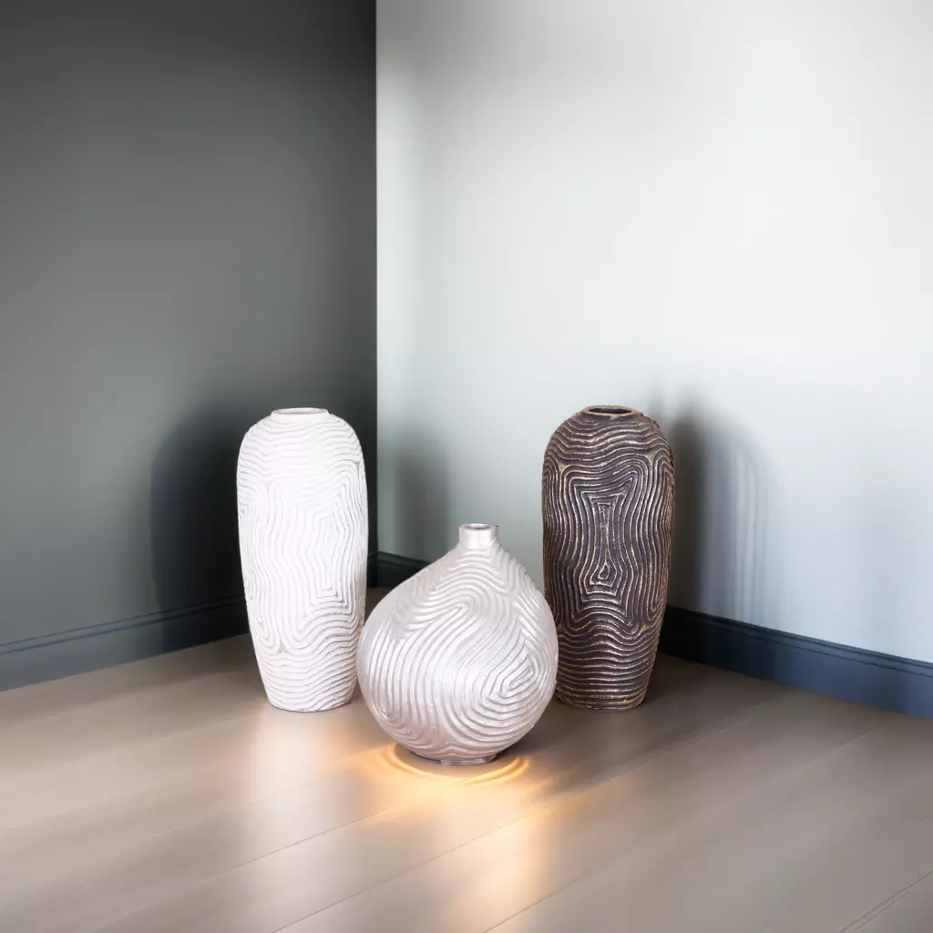 Decorative Vase - Image 2