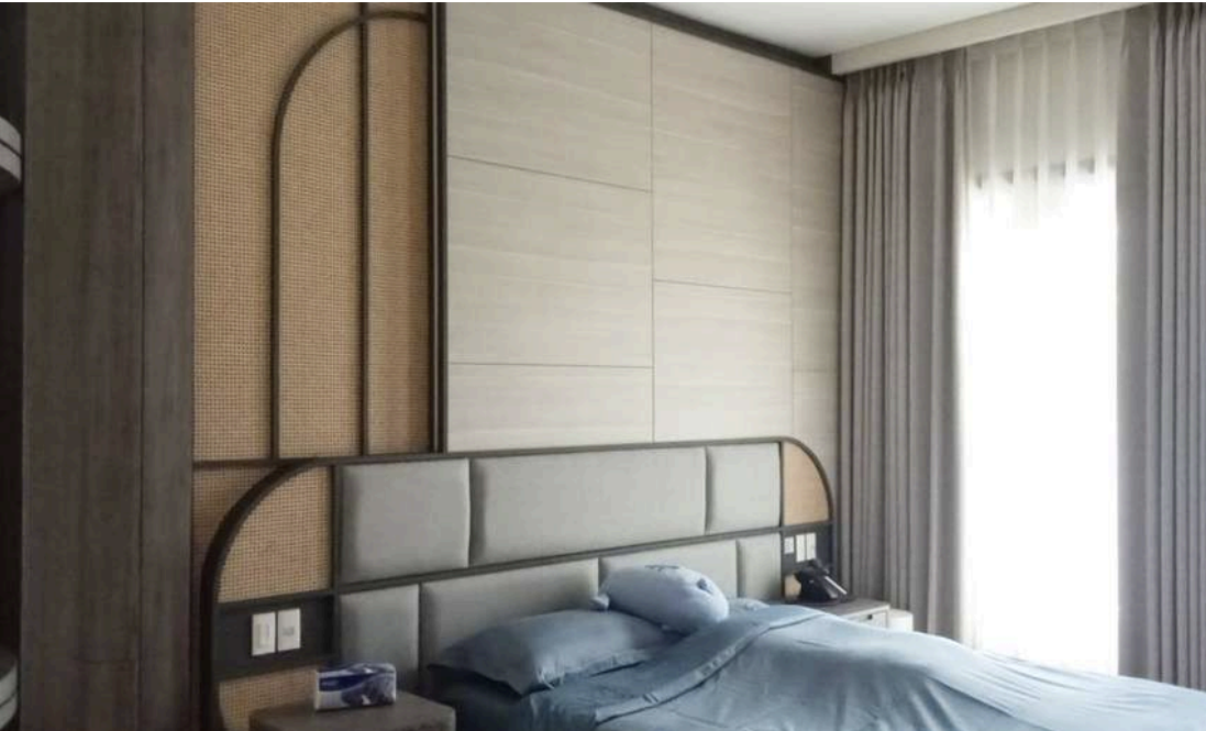 Simprug bedroom